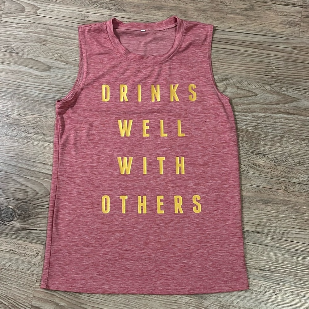 Drinks Well with Others Tank Tops for‎ Women Size Small
